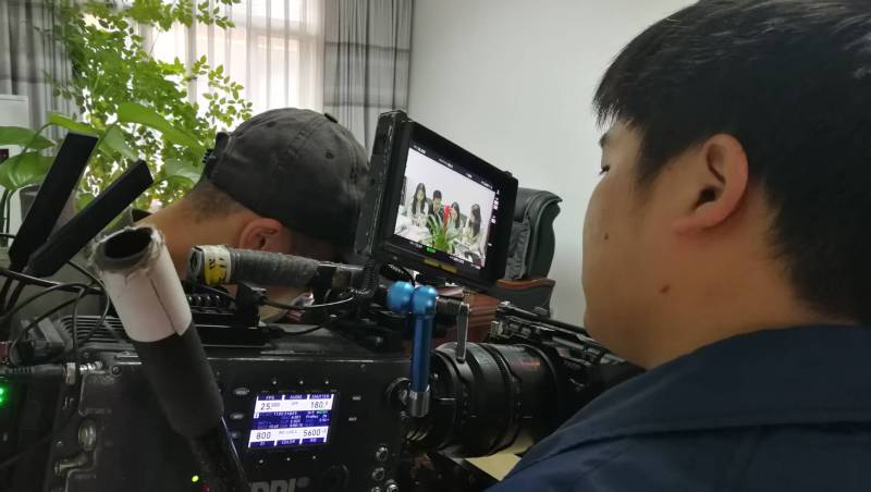 剧本杀式体验：阿克苏广告片拍摄公司构建沉浸式消费决策路径